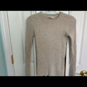ABERCROMBIE SWEATER